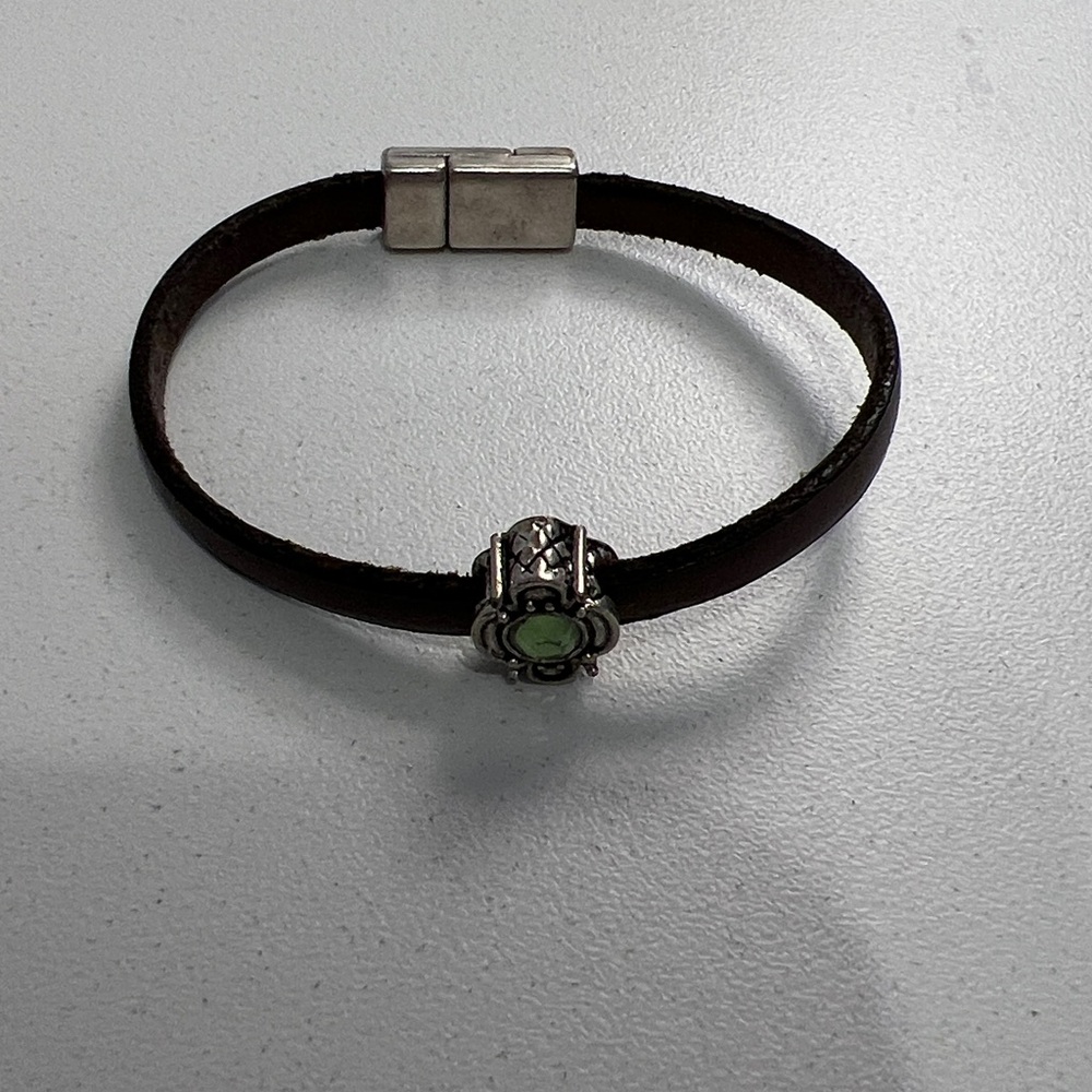 Brown Leather Bracelet with Green Stone Accent - Picture 4 of 4